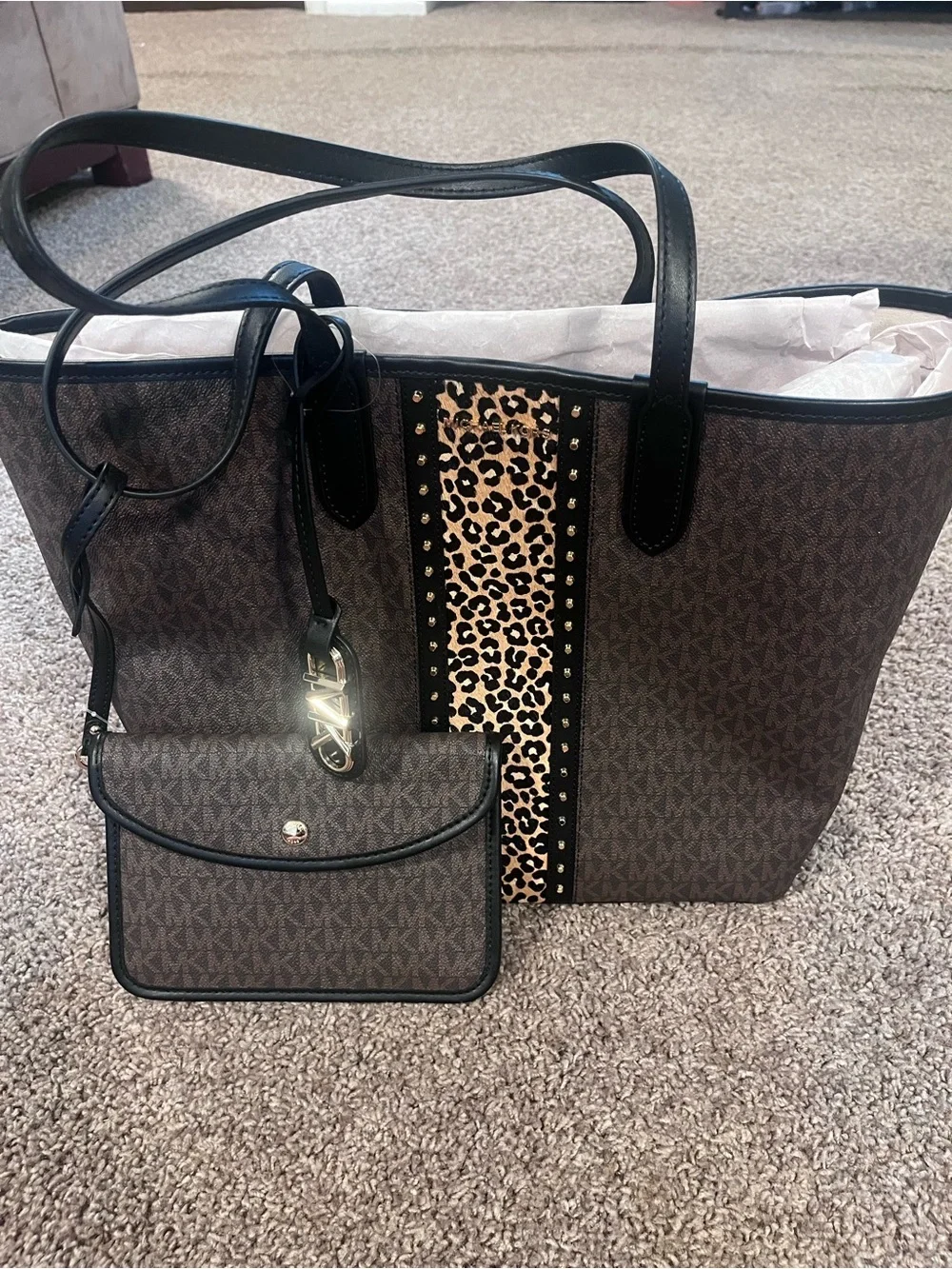 New Michael Kors Large Eliza Media Open Tote Leopard Studded Logo Charm Pouch